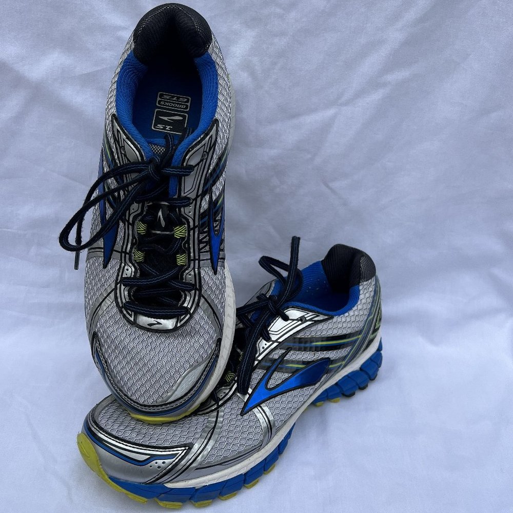 Brooks GTS 15 Adrenaline men's lace up running shoes 1101811D168 US Size 8.5D